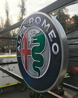 Letrero Alfa Romeo