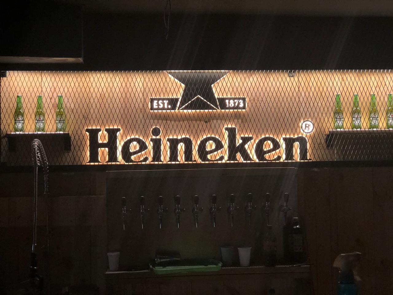 Heineken - Barra y Back Bar