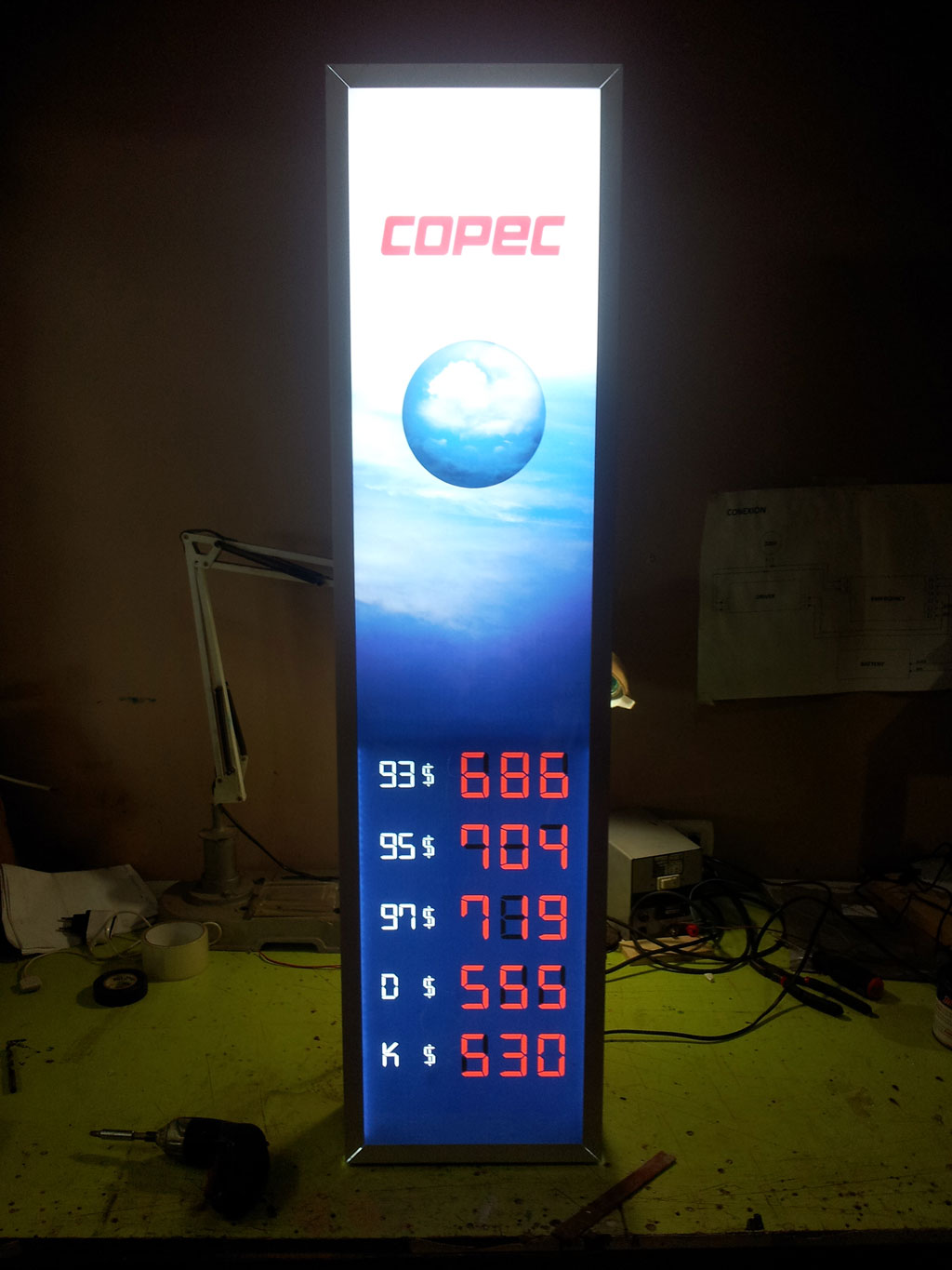 Copec - Totem LED