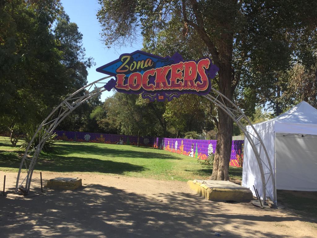 Zona Lockers - Artist Lillage - Letrero